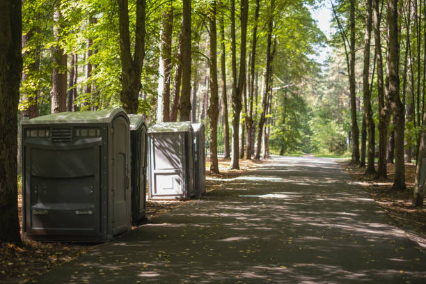 Porta potty delivery and setup in Foster Brook, PA